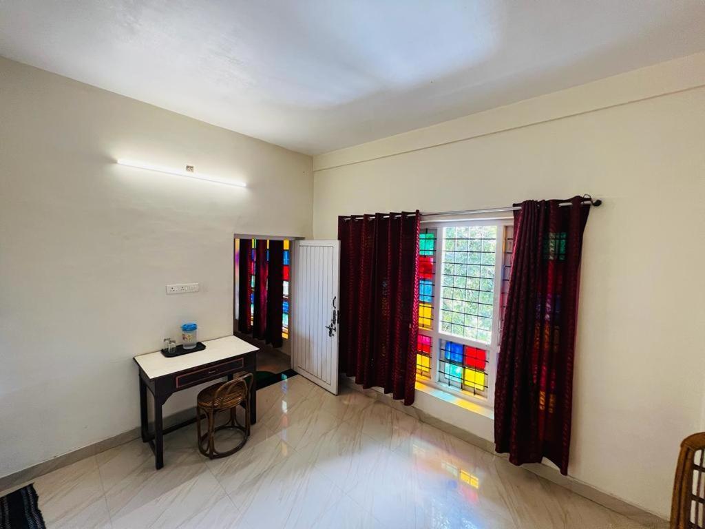 Queen Annes Bungalow Hotel Kodaikanal Ngoại thất bức ảnh